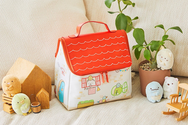 「すみっコぐらし」かわいい＆収納力◎のおうち型マルチポーチが登場！ 映画限定デザインも♪ 画像