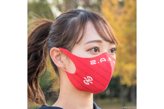 「ガンダム」黒い三連星、東方不敗らがみんなを守る！ 「STRICT-G フェイスカバー」第3弾 画像