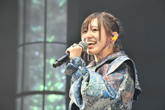 声優・高橋李依、初の単独イベント開催！ ゲスト・小澤亜李と「がっこうぐらし！」キャラソン歌唱も【レポート】 画像