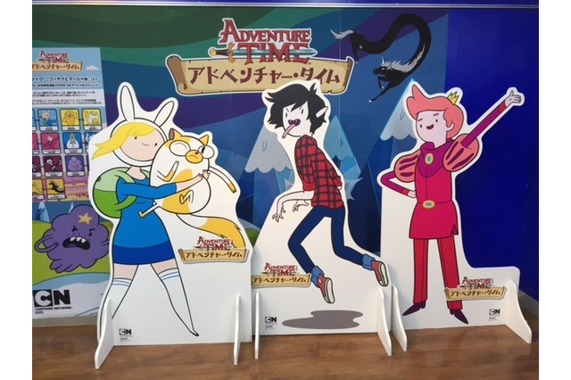 「アドベンチャー・タイム」限定ショップがアニメイト池袋にも登場　フィンとジェイクに会える 画像