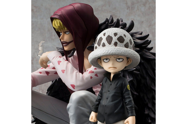 「ワンピース」コラソン＆ローのフィギュアが待望の再販！“全部、演技だ” 2人の感動シーンを再現♪ 画像