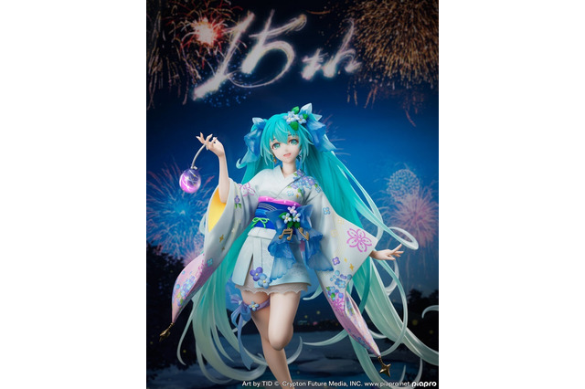 「初音ミク」15周年！アジサイが涼しげな“真夏花火Ver.”イラストがフィギュア化！ 画像