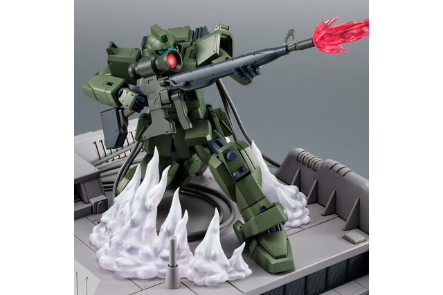 「ガンダム 第08MS小隊」ジム・スナイパー登場！ 射撃場イメージの台座やスモークエフェクトで緊迫の射撃シーンを再現 画像