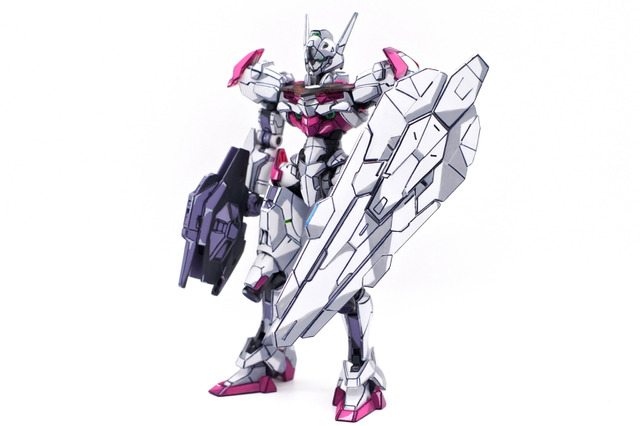 「機動戦士ガンダム 水星の魔女」HGガンダムルブリスを“アニメ塗り”してみた！「合わせ目ほぼ無し」ガンプラレビュー 画像