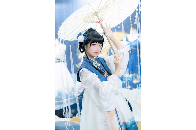 日本発祥のロリータ服が中国で流行！逆輸入でムーブメントが起きている？専門カメラマンの写真展に直撃 画像