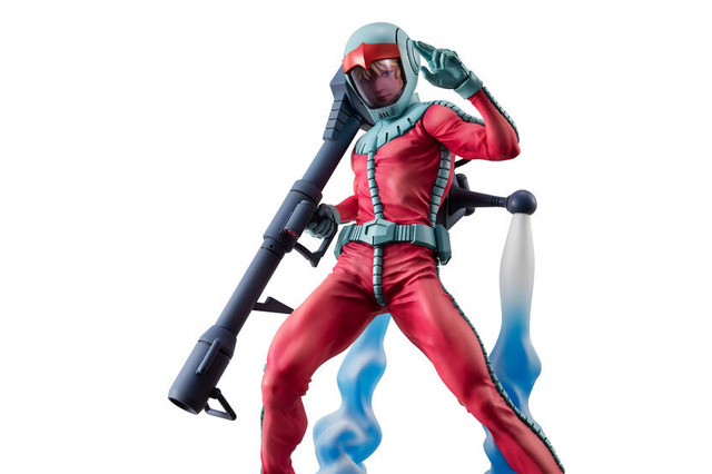 「ガンダム」シャアがGGGに登場！ シャア専用スーツ＆ジオン軍ヘルメットというレアな姿で立体化 画像