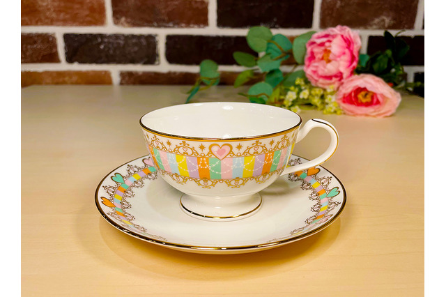 「プリキュア」ノリタケコラボのカップ&ソーサーセット登場 「全プリキュア展」で限定京ぼうろも販売 画像