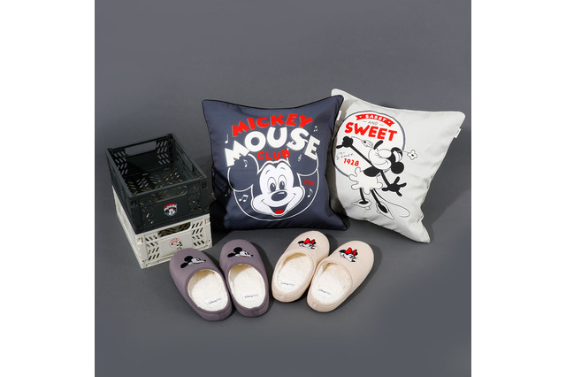 「ディズニー」クラシックアートデザインがレトロ可愛い♪ 創立100周年をテーマにした新アイテムが「3COINS」に登場 画像