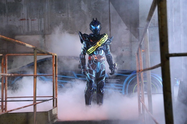 仮面ライダーダークドライブ、「劇場版 仮面ライダードライブ」の最強の敵が姿を見せる 画像