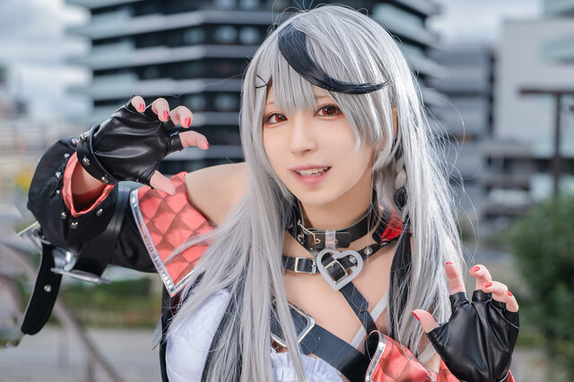 【コスプレ】美少女レイヤーのつぶらな瞳にドキッ！ 2周年を迎えますます元気なホロライブ「沙花叉クロヱ」に見惚れてしまう… 注目レイヤー・てぃむ【写真9枚】 画像