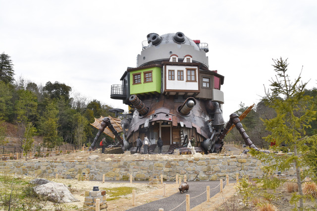 ジブリパーク新エリア「魔女の谷」でハウルの部屋に入れる!? グーチョキパン屋で舌鼓も♪【フォトレポ】 画像