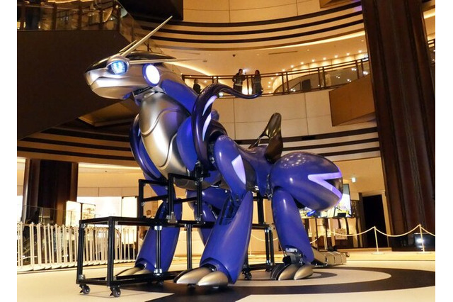 伝説のポケモン「ミライドン」を、トヨタの技術力で再現！実際に乗れるほぼ1/1スケール、開発用の立体資料も激写【レポート】 画像