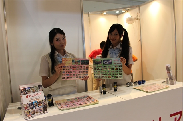 コミケ88レポート：「ラブライブ！」とのコラボが盛況のdアニメストア　MAD動画にも注目 画像