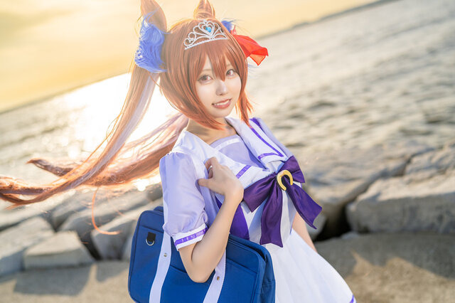 次世代の美少女コスプレイヤーと海辺デート！？『ウマ娘』ダイワスカーレットが、フレッシュ感満載【写真10枚】 画像