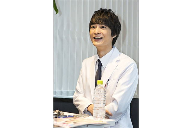 梅原裕一郎、「ヤング ブラック・ジャック」と間黒男の魅力を語る 画像