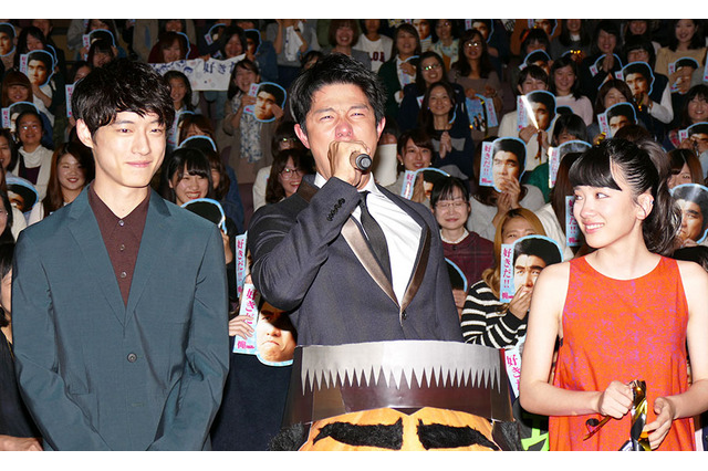 「俺物語!!」初日で鈴木亮平が男泣き！　高校生役に葛藤も…次は小学生？ 画像