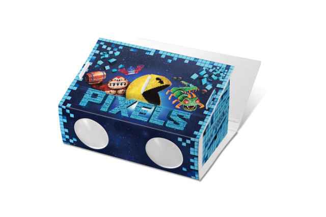 映画「ピクセル」BD&DVDは業界初のVRゴーグル付き　2016年2月3日発売 画像