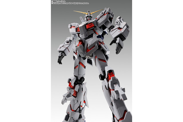 ユニコーンガンダム限定フィギュア登場！ユニコーンモードからデストロイモードへと自由に変形が可能！ 画像