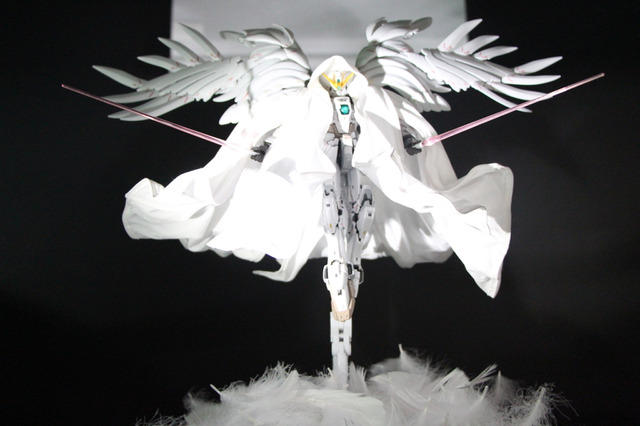 「ウイングガンダムゼロ クロークドカスタム」「フリーダムガンダム」も！ ガンダム・仮面ライダー・ワンピースなどフィギュア大集結！【「TAMASHII NATION 2025」レポ／ガンダム編】 画像