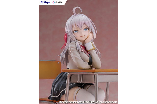 “バーカって言ったのよ”「ロシデレ」アーリャさんとの教室のワンシーンを再現!? オリジナルポーズで立体化♪ 画像