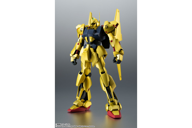 シンプルな武装とスタイリッシュな造形に惚れ惚れ！金色に輝く「百式」が立体化！特徴的な4種類の頭部センサーも付属 画像