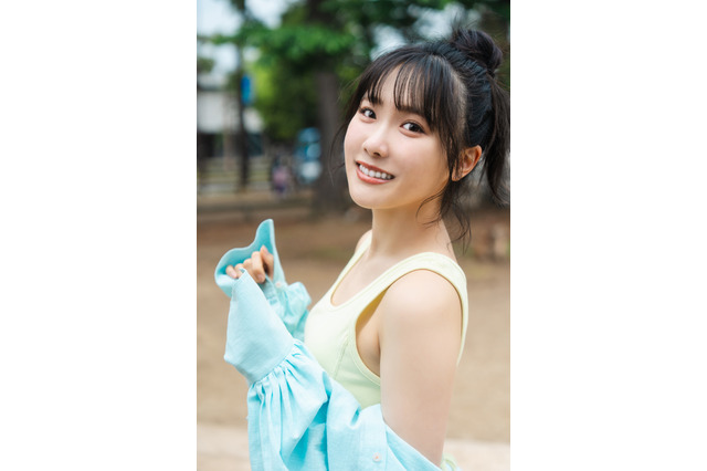 「ラブライブ！スーパースター!!」鬼塚冬毬役・坂倉花、初写真集が発売決定！先行カット公開 画像