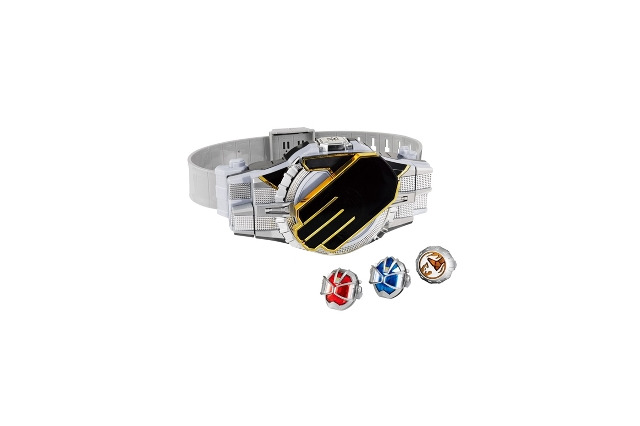 変身ベルトとケーキ、仮面ライダーウィザードとお話も出来るXｍａｓセット 画像
