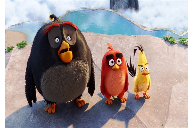 坂上忍が演じる“怒りんぼう”レッド、憧れのヒーローにタジタジ 「アングリ―バード」最新映像公開 画像