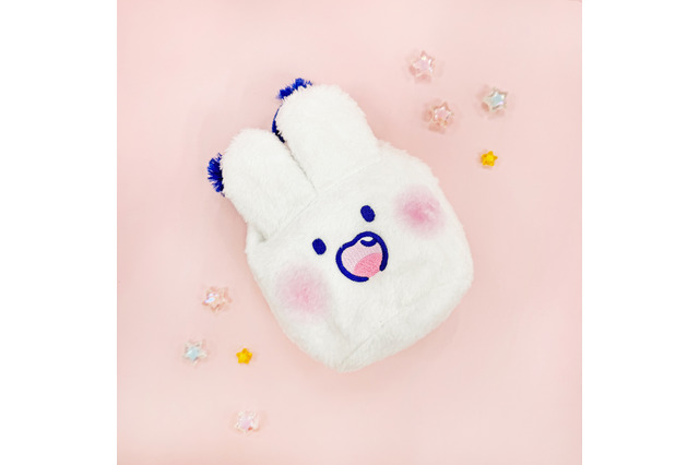 ラブリーモンモンのふわもこポーチが鬼カワ♪ SNSで話題の「＃モン活」を楽しめるポーチやフォトフォルダーが登場 画像