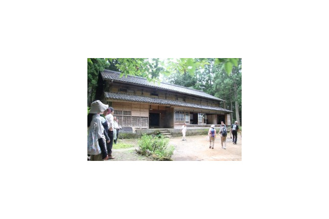 「おおかみこどもの雨と雪」の舞台で農業体験ツアー開催、富山で主人公・花の生活を実践 画像