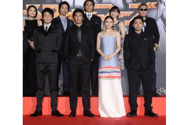 映画「テラフォーマーズ」初日舞台挨拶を全国の劇場で生中継 画像