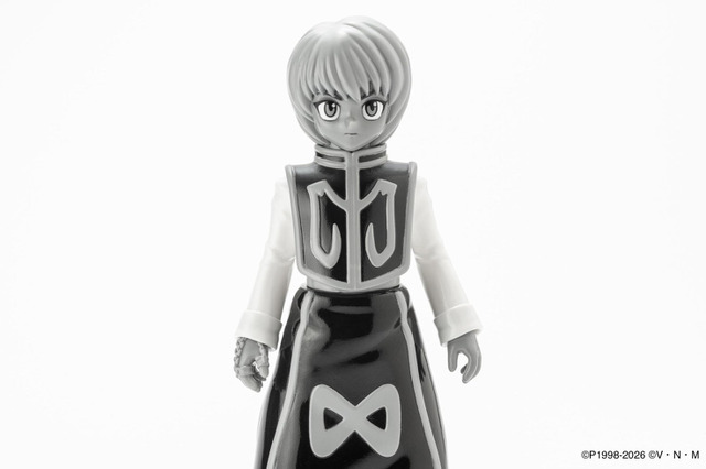 クラピカがモノクロのソフビで登場!? 「HUNTER×HUNTER」よりソフビシリーズの新作が発売！ 画像
