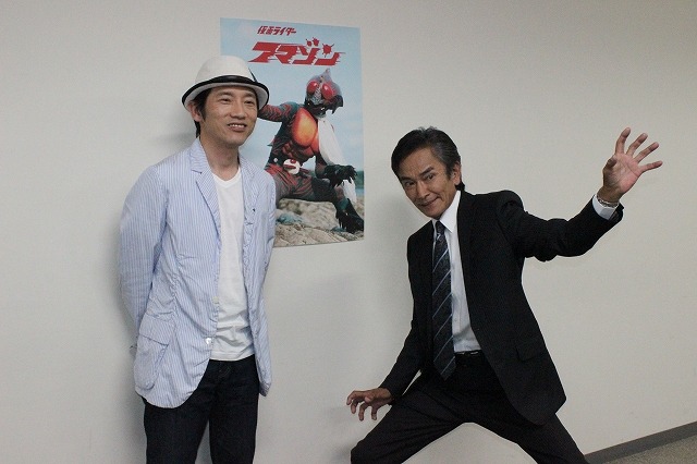 「仮面ライダーアマゾン」アマゾンとマサヒコ少年が40年ぶりの再開　「アマゾンはみんなで作った総合芸術」 画像