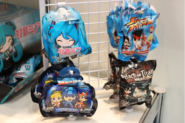 「進撃の巨人」や「初音ミク」グッズが海外にも！ジャストトイズブース@東京おもちゃショー2016 画像