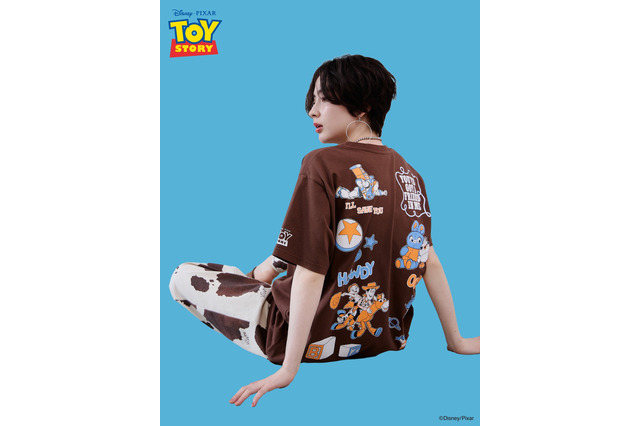 「ディズニー」ウッディー、バズ、プリンセスのビッグプリントが可愛い♪「トイ・ストーリー」＆「ディズニープリンセス」の新作アパレルが登場 画像