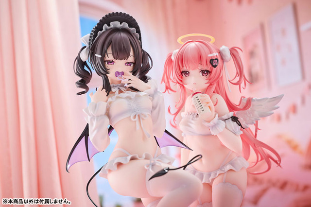 後ろ姿に釘付け♪ イラストレーター・RIKO氏が描く「紫乃＆愛夢」がフィギュア化！ あみあみ限定特典としてB4クリアポスターが付属しちゃう♪ 画像