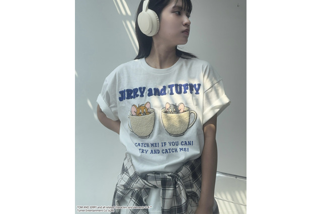 「トムとジェリー」Tシャツ登場！ジェリー＆タフィーのもこもこ刺繍にアクリルキーホルダー付き【AS KNOW AS plus】 画像