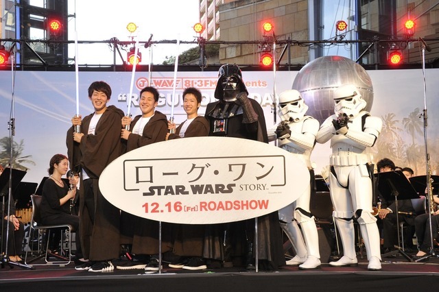 『ローグ・ワン／スター・ウォーズ・ストーリー』イベントにメダリスト登壇　競泳・瀬戸と坂井の関係はオビ＝ワンとアナキン？ 画像