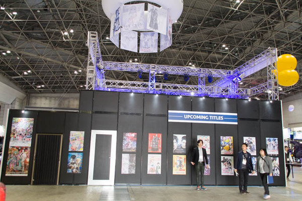 KADOKAWAブース 物販コーナーに長蛇の列 全124作品のサイン本も【AJ2017】