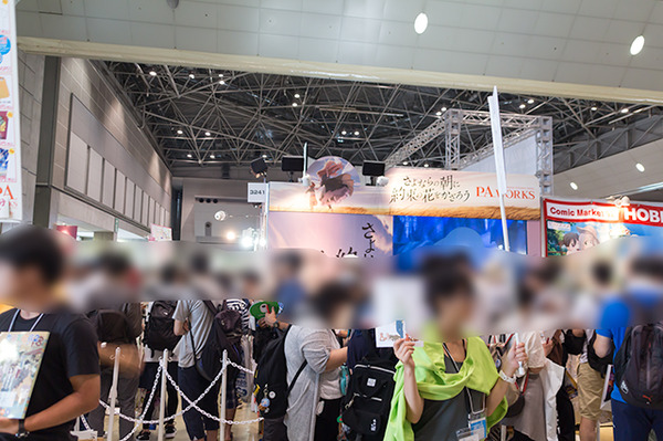 P.A.WORKSブースは「サクラクエスト」などグッズ販売 新作映画の宣伝も【コミケ92】