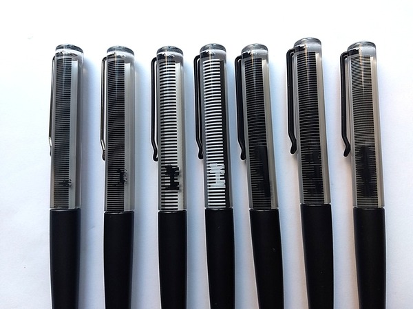 「フローティングペン」