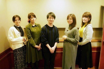 「左から金元寿子、山本希望、小林裕介、沼倉愛美、加隈亜衣」(C)平坂読・小学館／妹さえいれば委員会