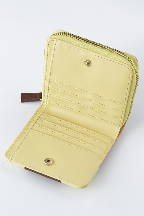 『サンリオ男子』コラボレーション 財布／7,800円(税別) 長谷川康太 モデル(C)2015, 2018 SANRIO CO., LTD. APPROVAL NO.S584763 HP