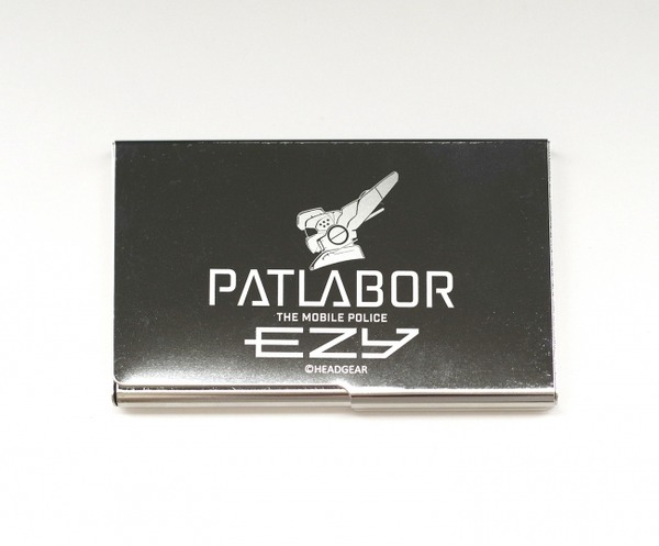 『パトレイバーEZY』真鍮製カードケース　5,000円（C）HEADGEAR