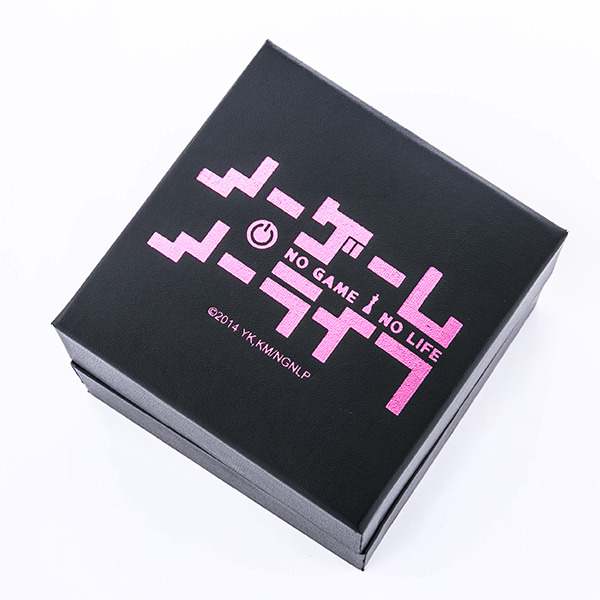 腕時計/19,800円(税別)（C)2014 榎宮祐・株式会社ＫＡＤＯＫＡＷＡ メディアファクトリー刊／ノーゲーム・ノーライフ全権代理委員会