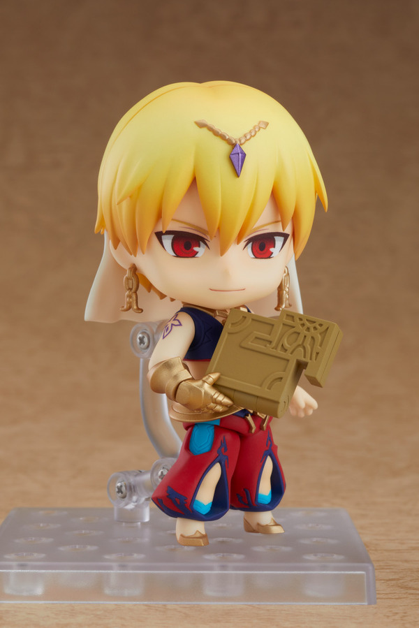 「ねんどろいど キャスター/ギルガメッシュ 霊基再臨 Ver.」5,556円（税別）(C)TYPE-MOON / FGO PROJECT