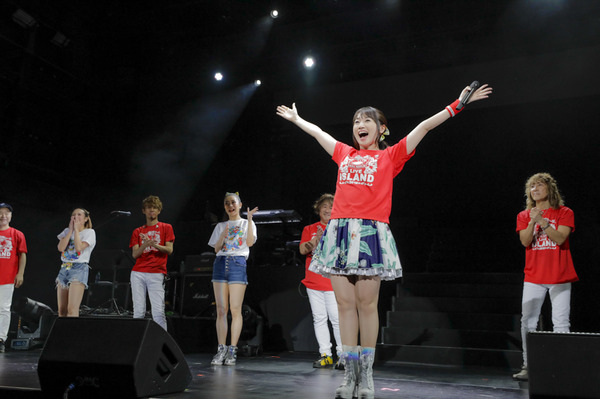 「NANA MIZUKI LIVE ISLAND 2018＋」＜上海公演＞ 写真：上飯坂一