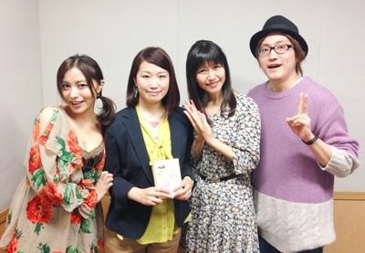 「川田伸子の少し特異なやりくち」左からたかはし智秋さん、著者の蛭田亜紗子さん、井上喜久子さん、坂巻学さん。