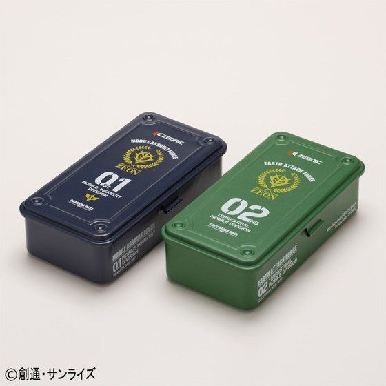 「ジオン公国軍　メタルケース」3,780円（税込）（C）創通・サンライズ