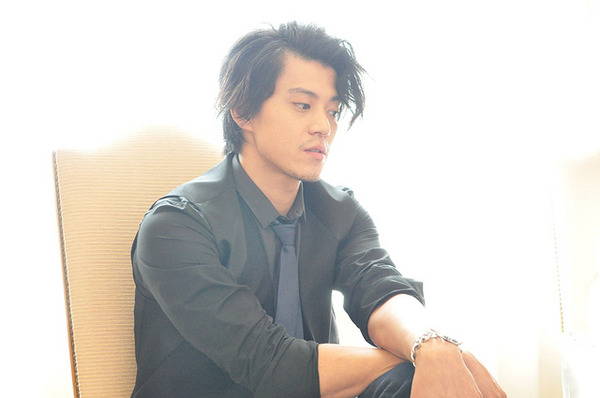 小栗旬『キャプテンハーロック』／Photo：Naoki Kurozu